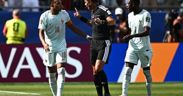 Mbappe đá hỏng phạt đền rồi yêu cầu trọng tài giải thích, Haaland lên tiếng: góc nhìn mới cho người chơi Việt - hình ảnh - appkjc.com Mbappe đá hỏng phạt đền rồi yêu cầu trọng tài giải thích, Haaland lên tiếng: góc nhìn mới cho người chơi Việt - hình ảnh - appkjc.com